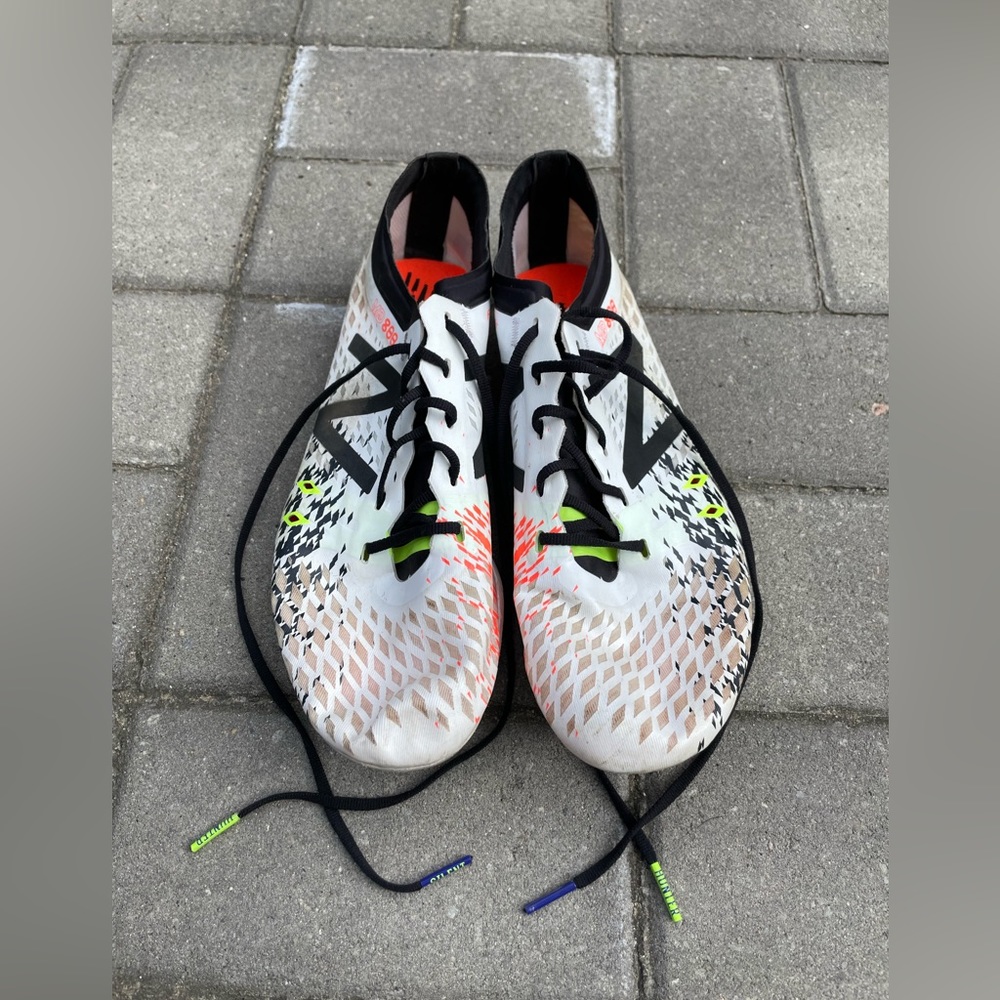 New Balance Men’s Middle Distance Track Spikes